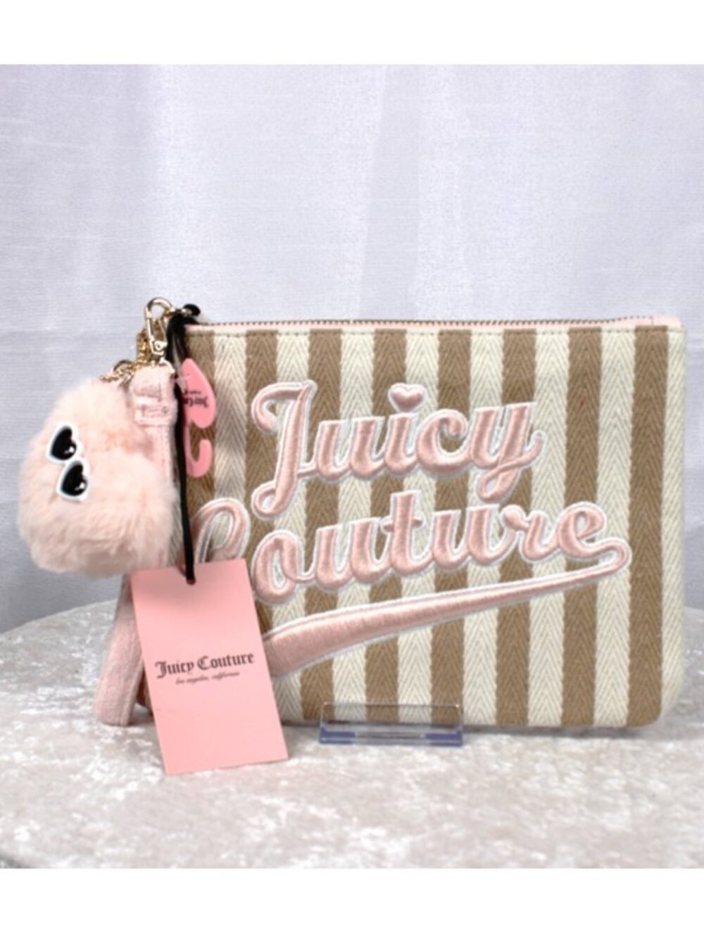 Juicy Couture Free To Be Juicy Wristlet Clutch Sandstone Stripe NWT Heart Charm